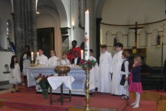 Quelques photos des Professions de foi à St Barthélémy